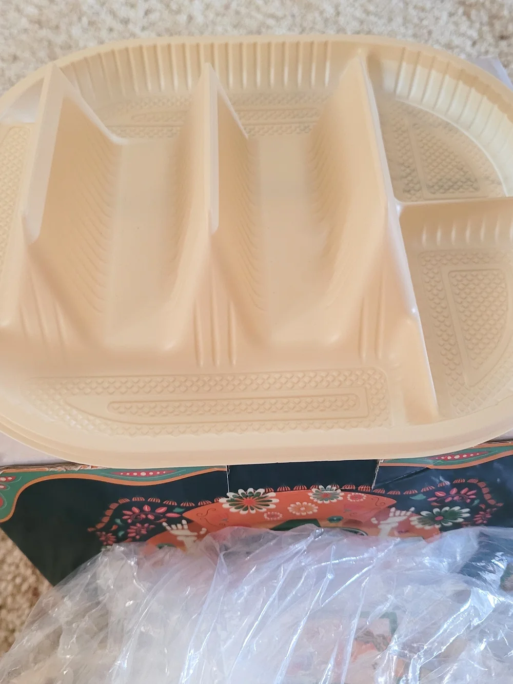 Disposable Beige Color 3‑Compartment Taco Party Plates - 50
